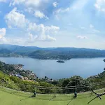 Alberti Con Vista Madonna Del Sasso