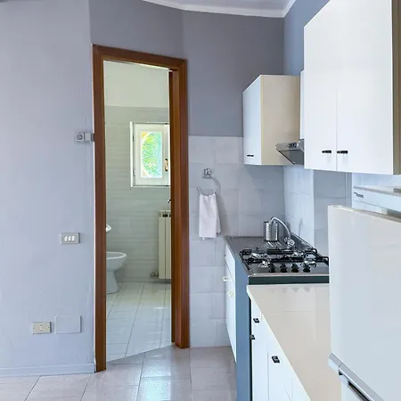 Alberti Con Vista Apartment *
