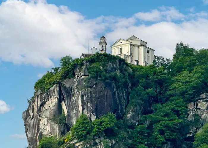 Alberti Con Vista * Madonna del Sasso